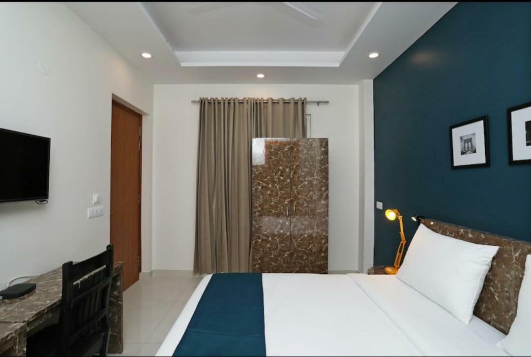 Hotel Galaxy Inn Gurgaon Exterior foto